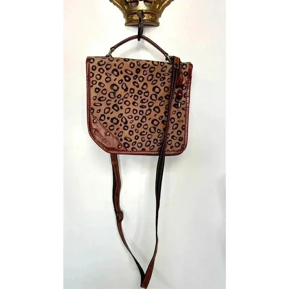 NWT Vaan & Co Womens Brown Casey Cheetah Print Upcycled Leather Crossbody Bag - Picture 2 of 15